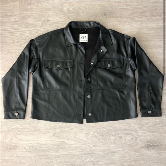 Zara The Work Over Shirt in Faux Leather - Picture 4 of 5